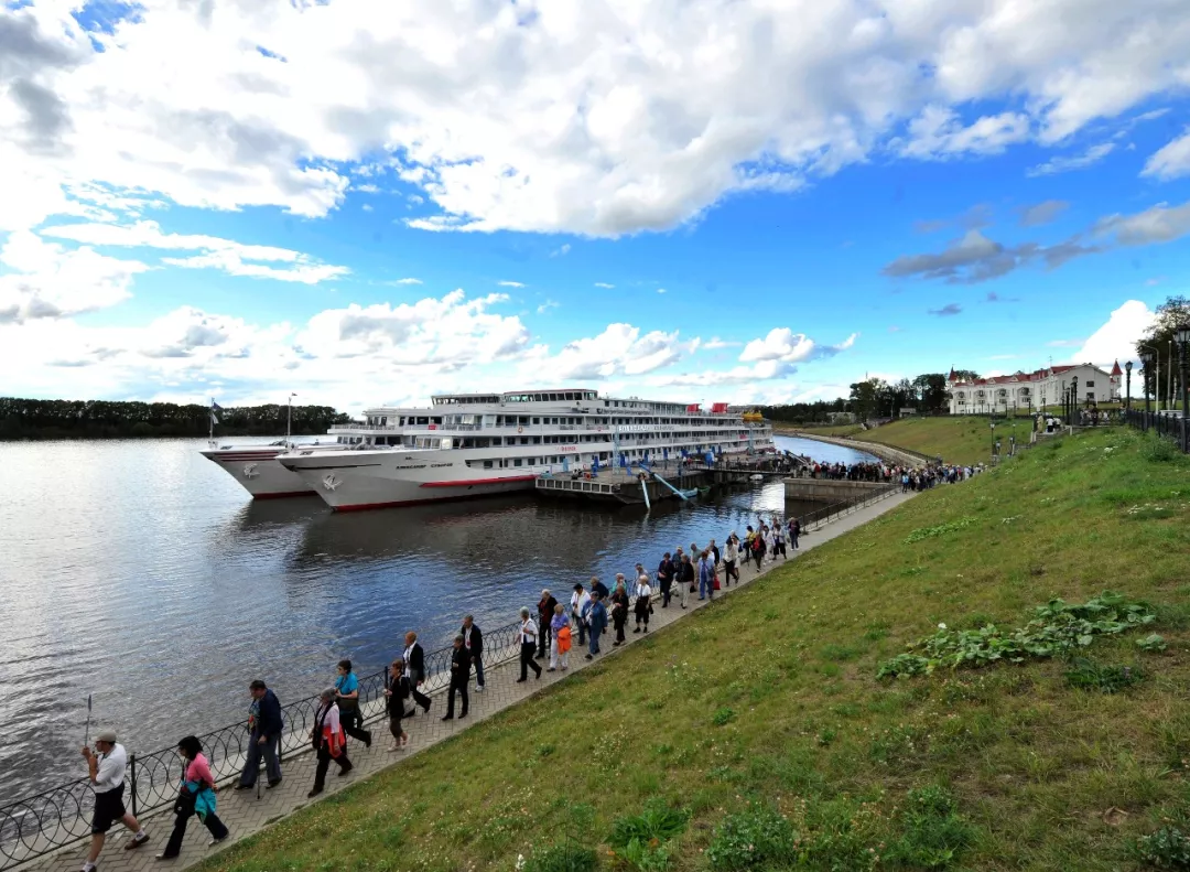 伏尔加河游轮正式起航！ - 上海商务假期国际旅行社有限公司